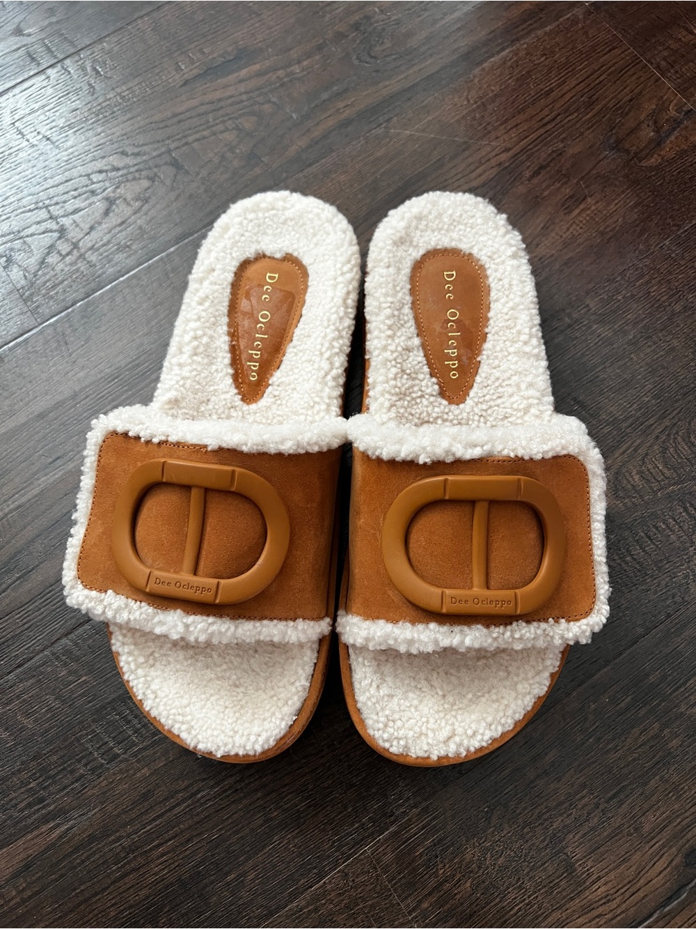 Dee Ocleppo Women's Tan Shearling Slide Sandals